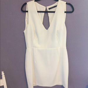 ark&co gorgeous white dress